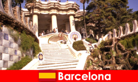 Най-добрите акценти и забележителности за туристите в Барселона