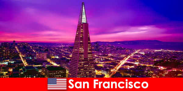 Сан Франциско е оживен културен и икономически център за имигранти