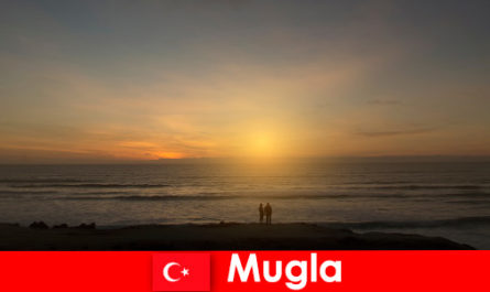 Лятно пътуване в Мугла Турция с живописни заливи за любителите на сърцето на града