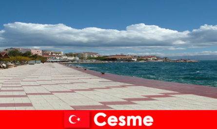 Пощенските карти с мотив са изживяване за чуждестранните гости в Чешме Турция