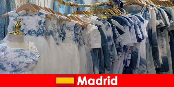 Пазаруване за непознати в най-добрите магазини в Мадрид Испания
