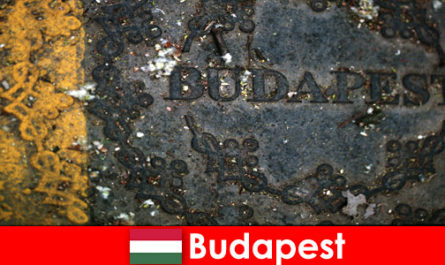 Пътуване в Европа за почиващи за пазаруване в Будапеща, Унгария
