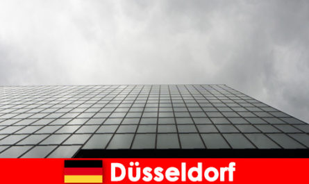 Ескорт Дюселдорф Пътуващите в Германия искат да изпитат чист лукс в мегаполиса