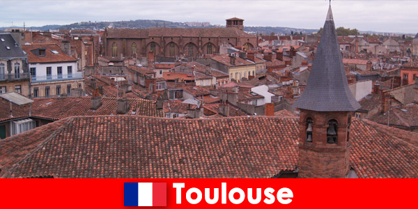 Насладете се на очарователни гледки в перфектната Тулуза, Франция