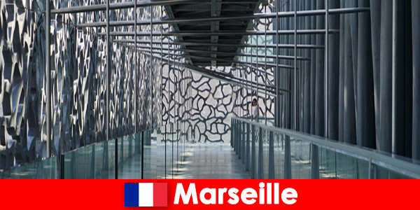 Необикновеното изкуство в Марсилия Франция ще удиви всички любители на културата
