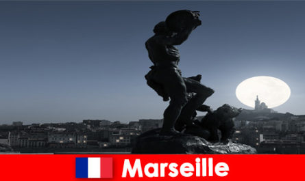 Марсилия Франция е градът на цветните лица с много култура и история
