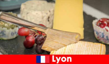 Почиващите се наслаждават на кулинарни изкушения в Лион Франция