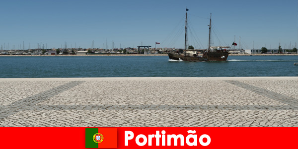 Полезни съвети за пътуване за семейна почивка в Портимао Португалия