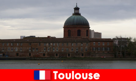 Кратко пътуване до Тулуза Франция за културни пътешественици от Европа
