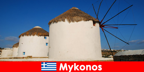 Миконос в Гърция има прекрасни плажове и приятни плажове