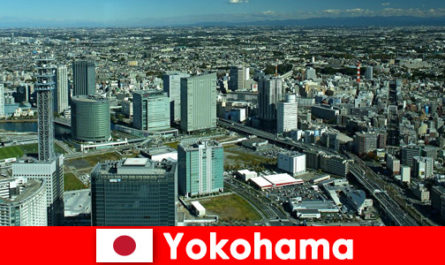 Дестинация Йокохама Япония е метрополис като магнит за много туристи