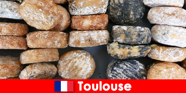 Туристите преживяват кулинарно пътешествие по света в Тулуза, Франция