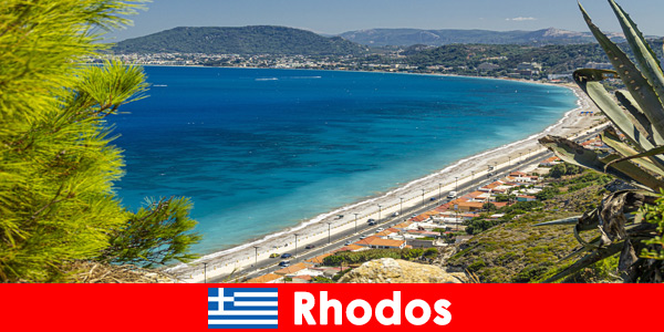 Островен привкус и фантастични плажове се радват на гостите в Родос Гърция