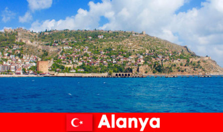 Почивка в Алания Турция с перфектен средиземноморски климат за плуване