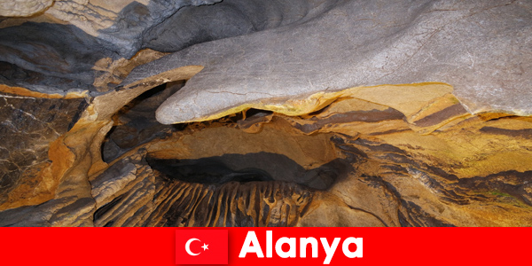 Фантастични пещери и клисури, на които да се чудите и снимате в Алания